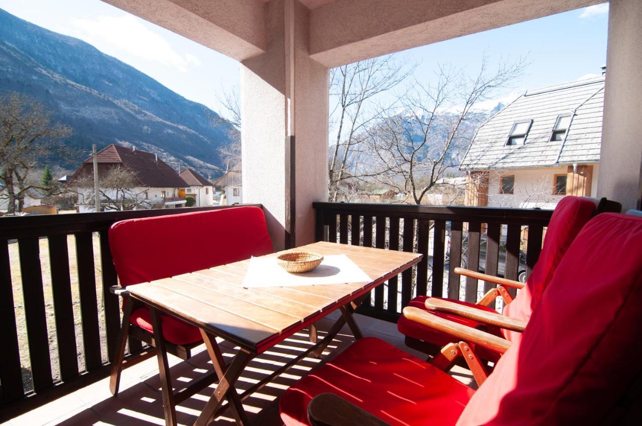 Guest House Vila Korosec 보베츠 외부 사진