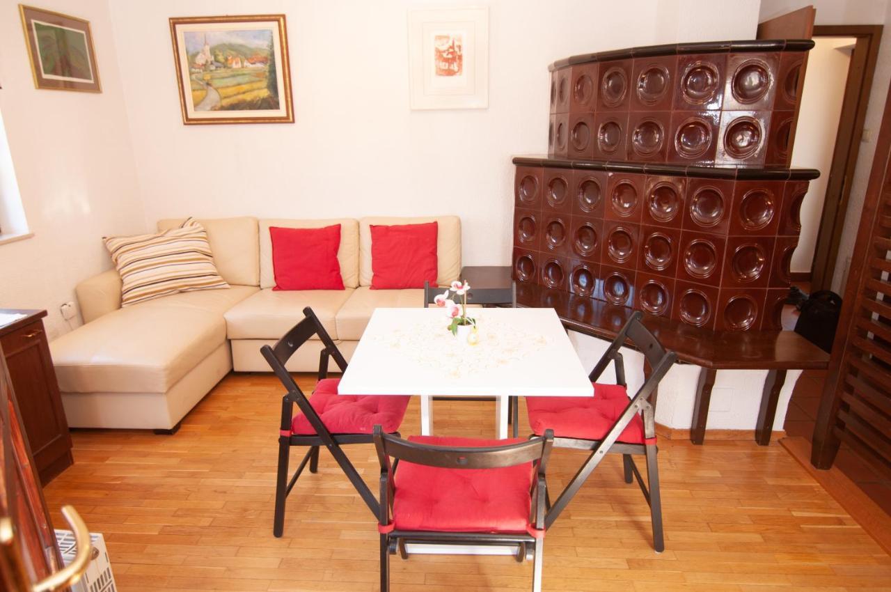 Guest House Vila Korosec 보베츠 외부 사진